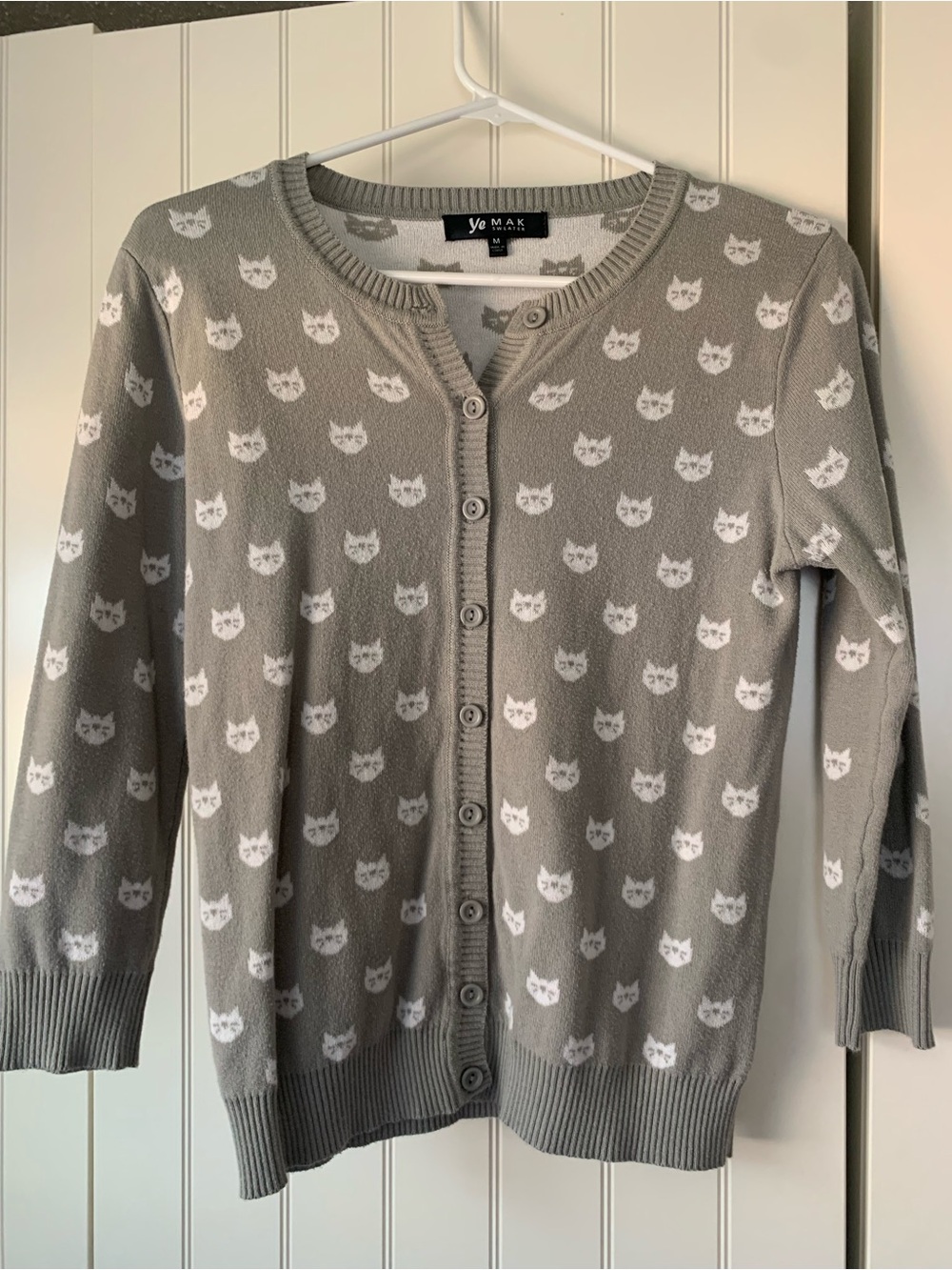 Women's Gray Cat Pattern Button-Front Cardigan